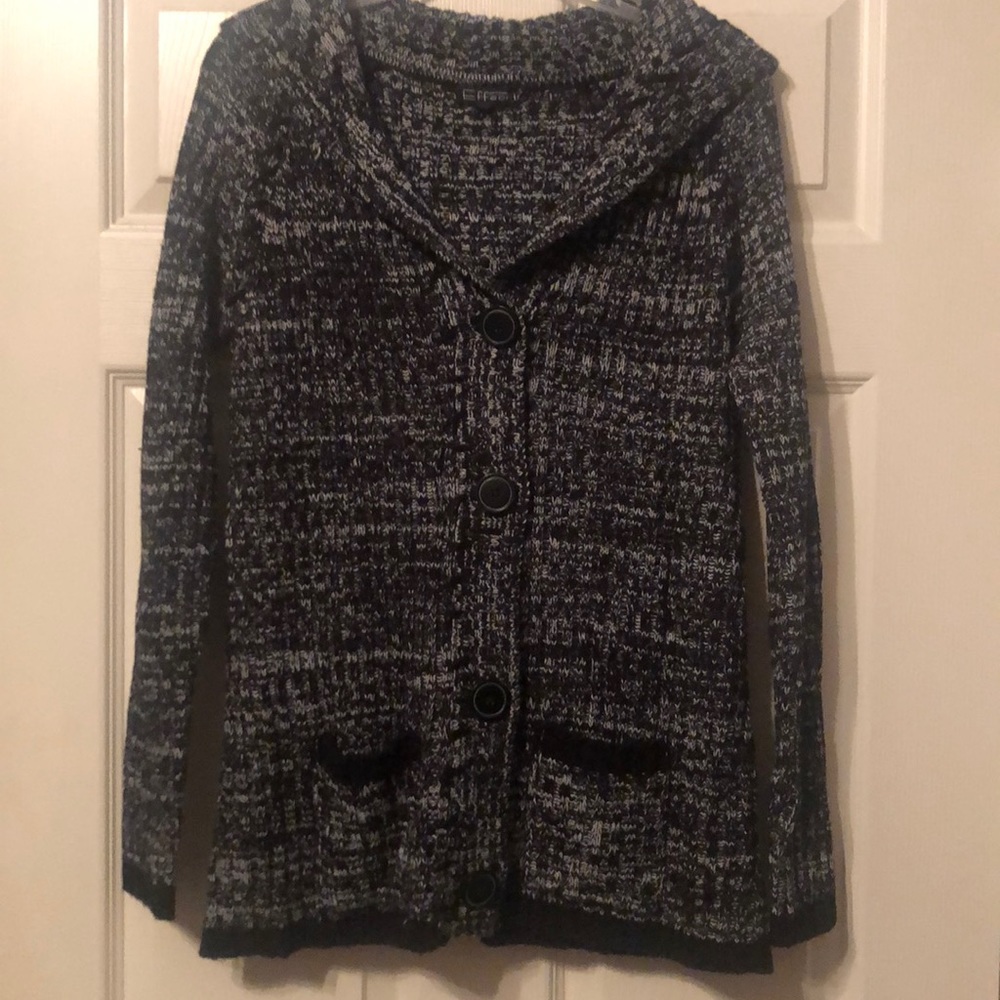 Effect sweater